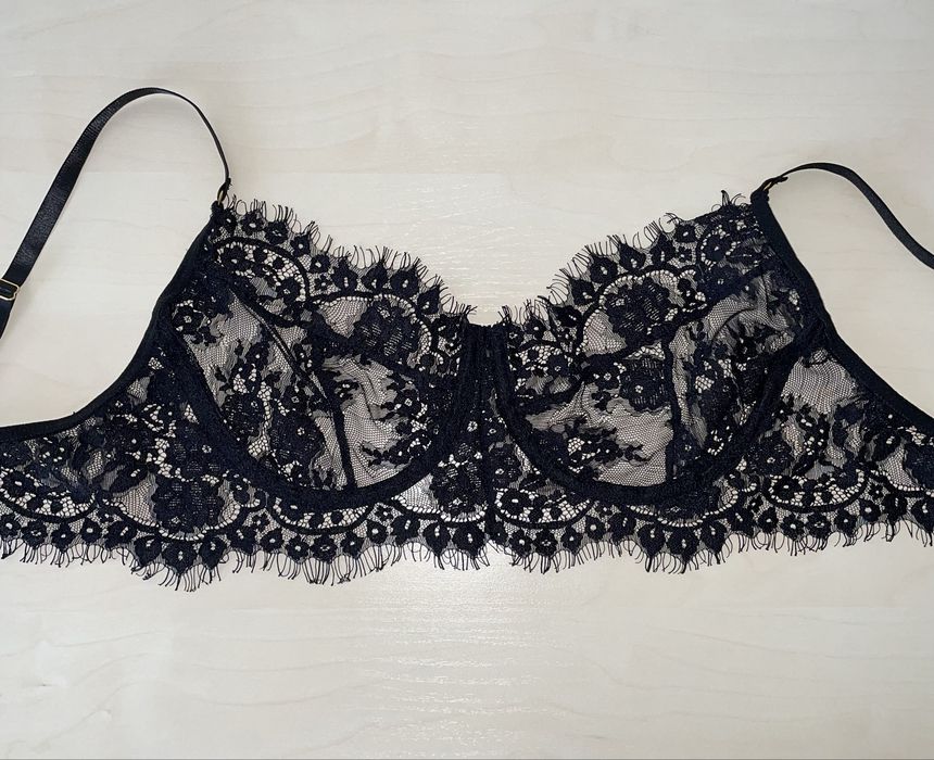Бюстгальтер чорний мережевний