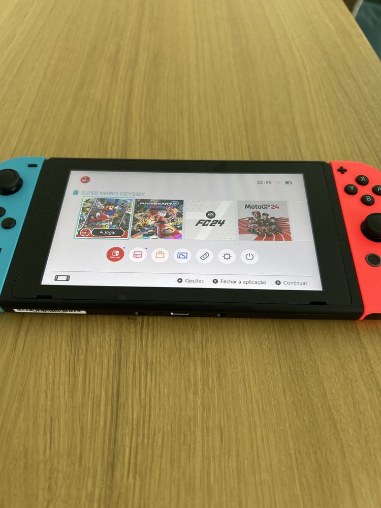 Nintendo switch com 4 jogos