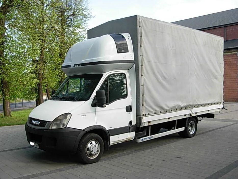 Iveco DAILY  3,0 plandeka 4,80m 10 europalet
