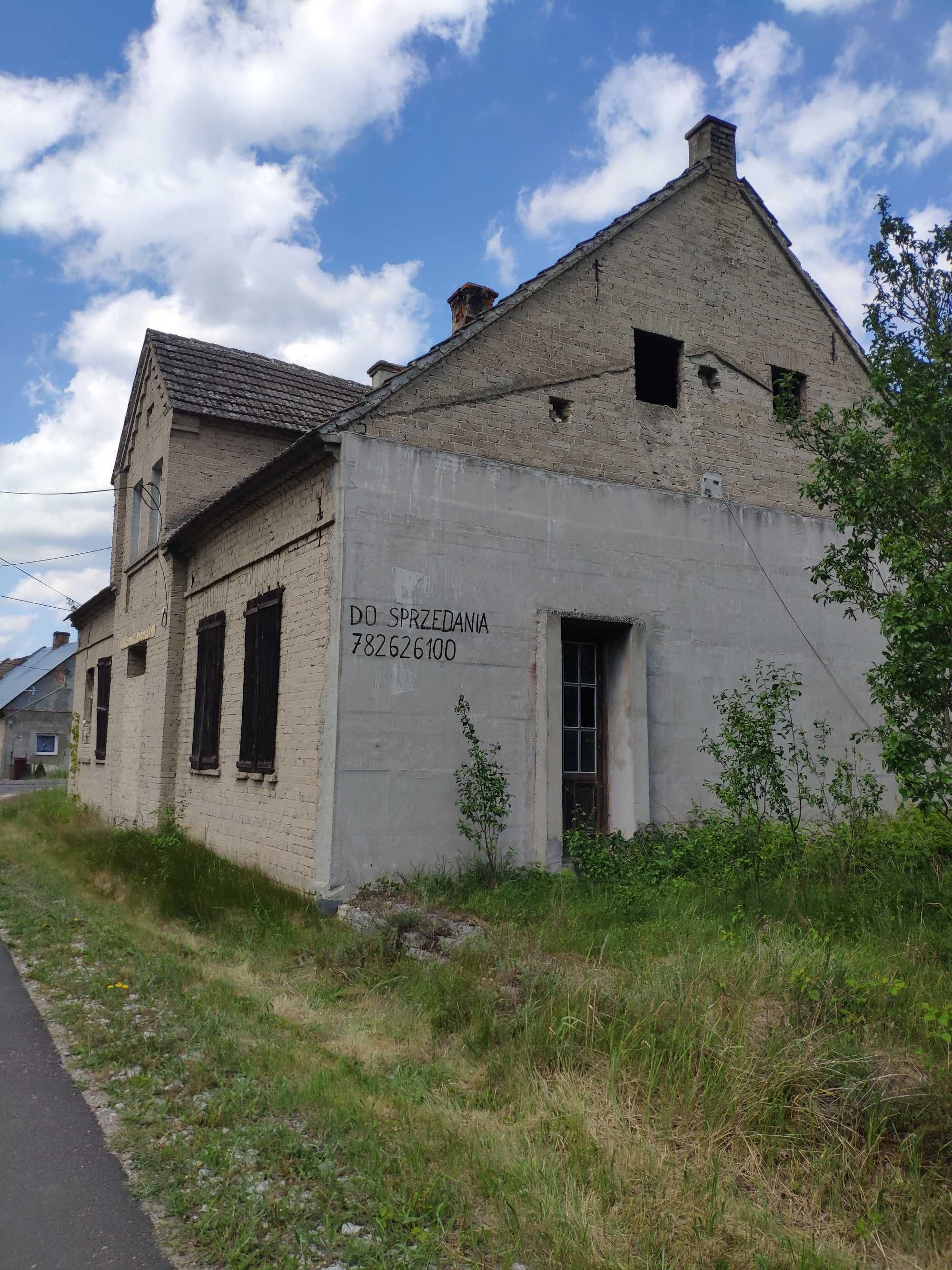 Działka 638 m2 z budynkiem do generalnego remontu - Borki, Smolne