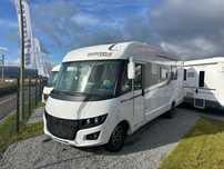 Rapido 854F  Salon z tyłu, 6,99m długości!