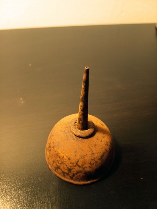 Frasco de oleo para maquinas de costura	Muito Antigo