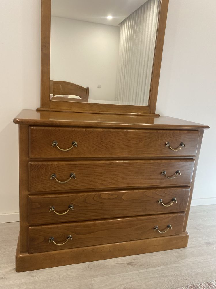 Vendo mobilia quarto