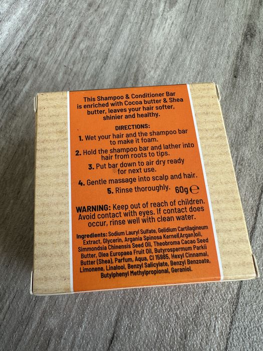 Szampon do włosów w kostce