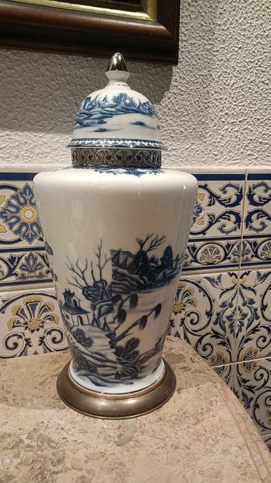 Jarra com prata - Companhia das Índias