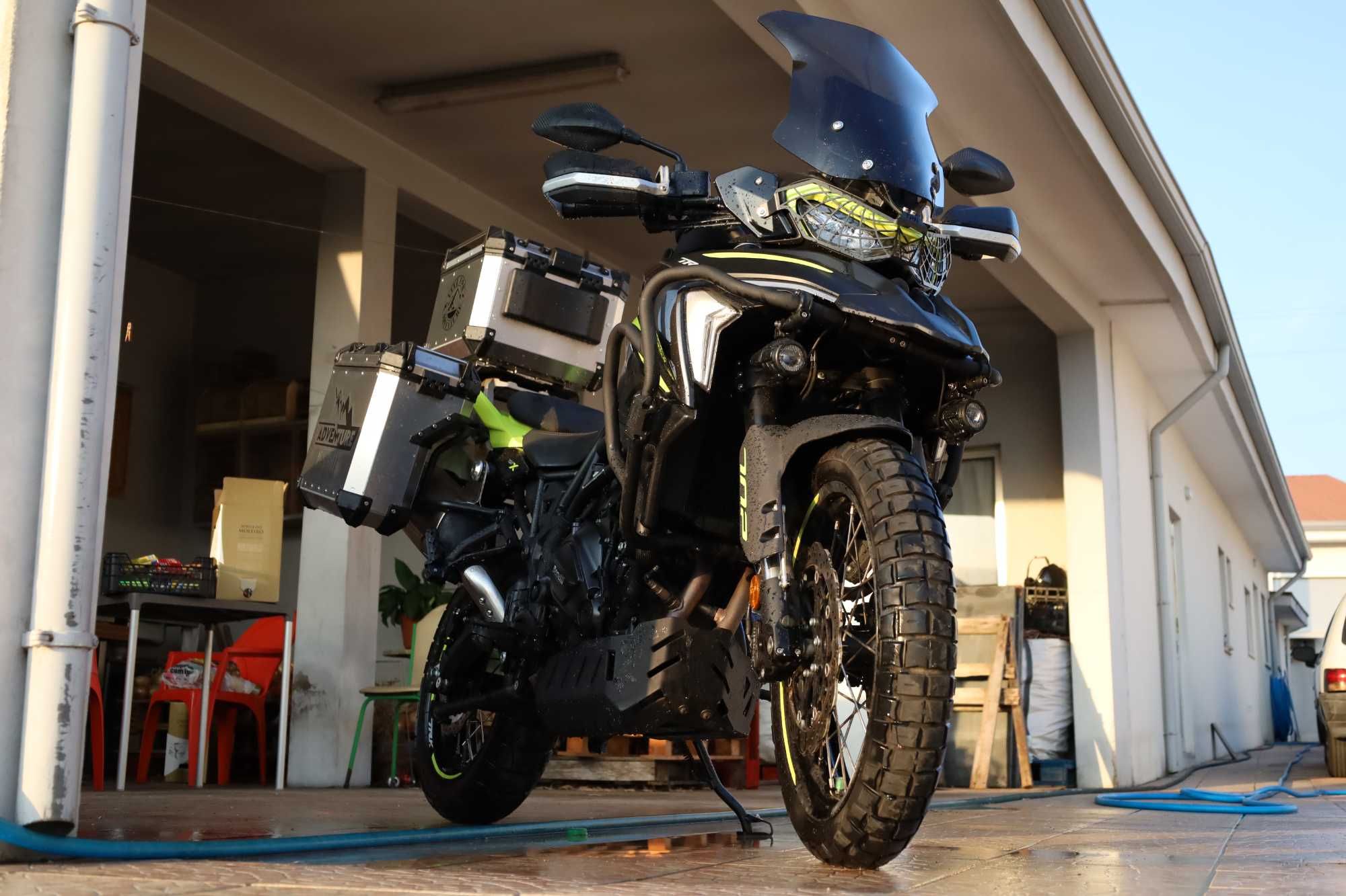 Benelli 702 TRK X