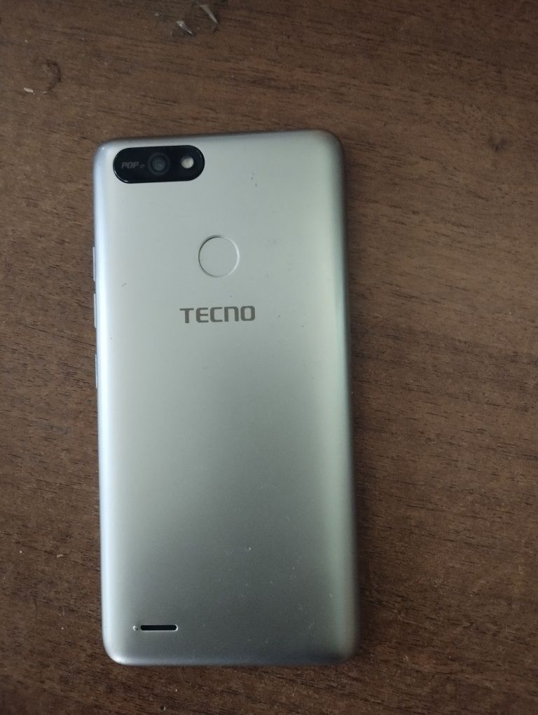 Продам телефон Tecno