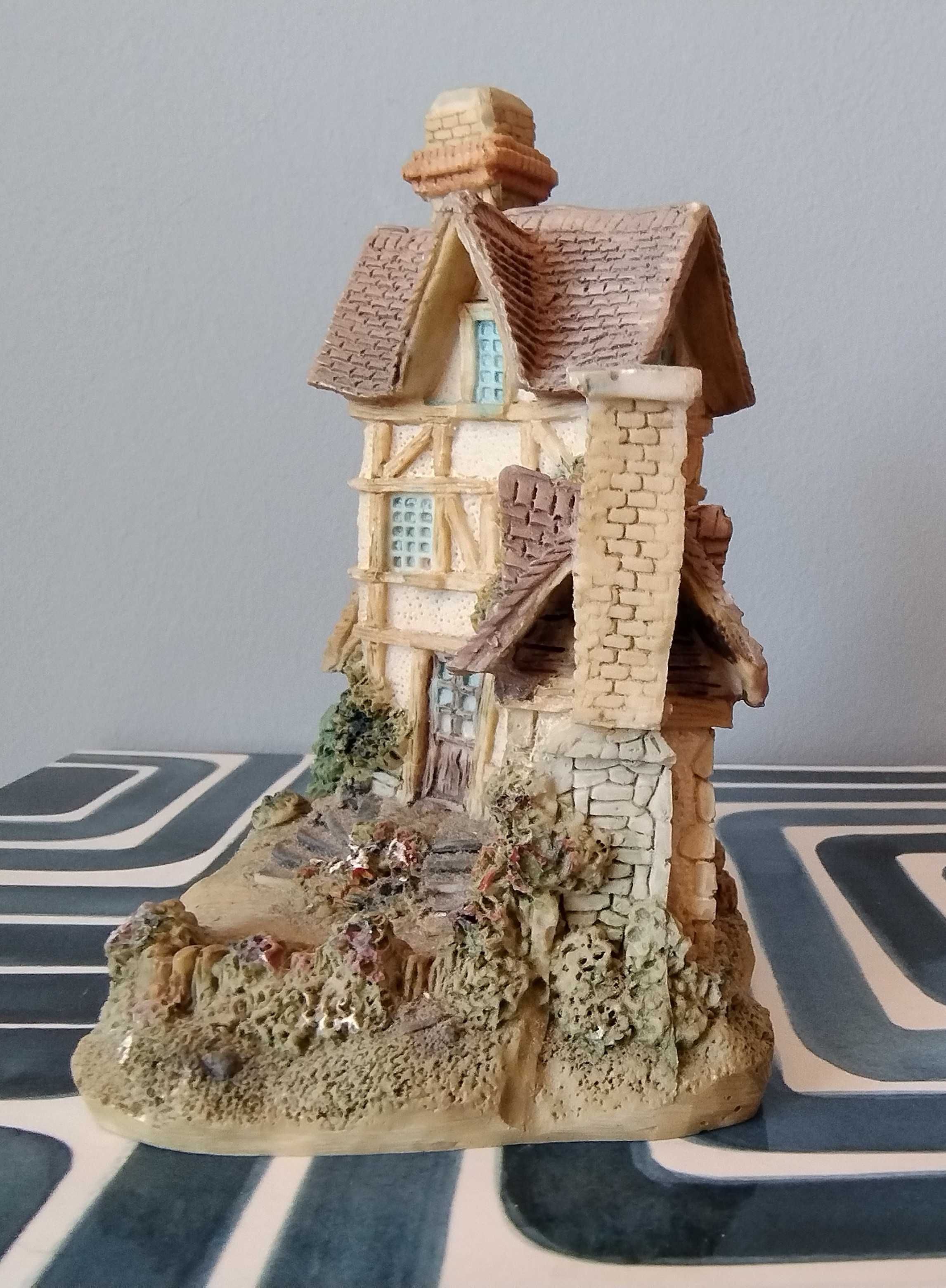 Domek dom figurka domku miniaturka miniatura miniaturowy budynek