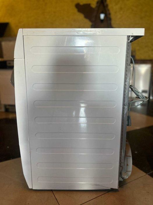 Сушильна машина AEG 8000 Series 8 кг