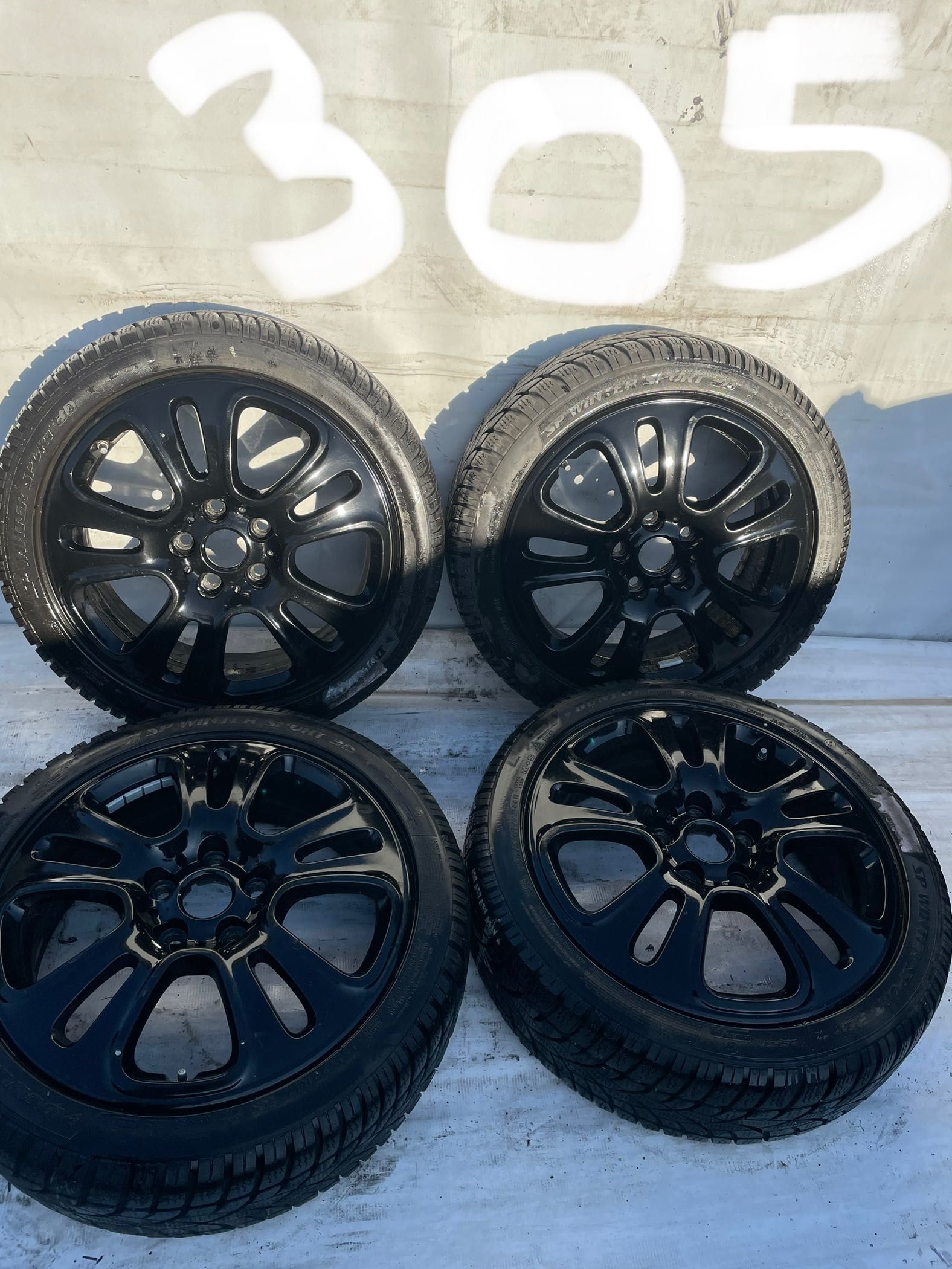 Felgi aluminiowe 17 z czujnikami plus opony ZIMOWE 185/50R17