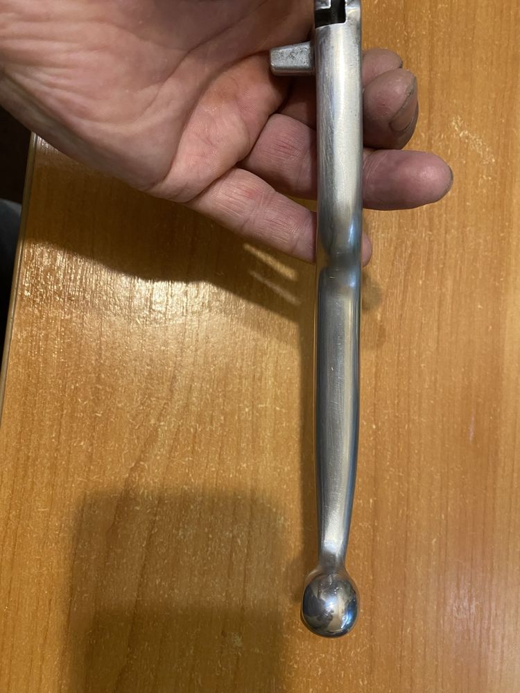 Продам ручку щеплення Yamaha