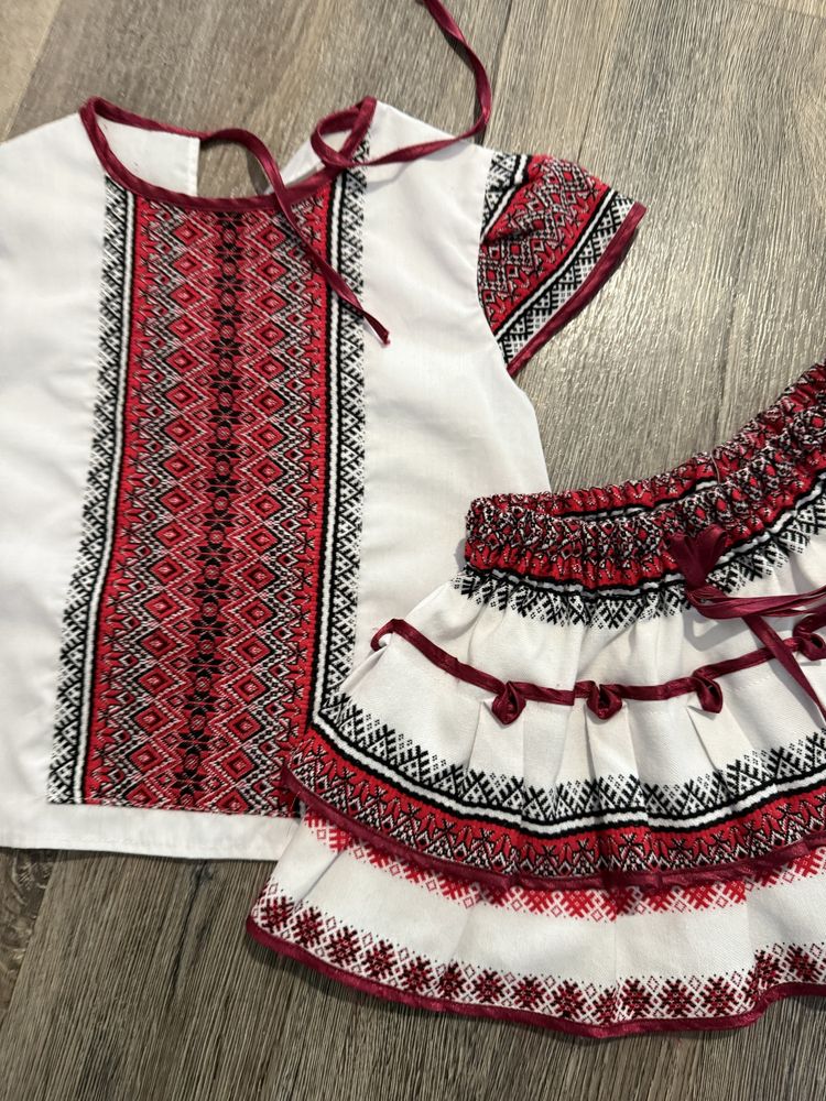 Вишиванка костюм дівчинки