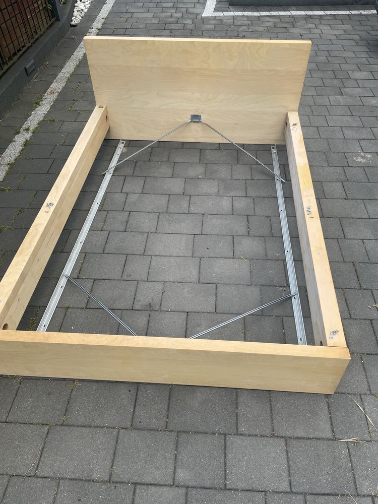 Lóżko Ikea Malm 140 x 200 - rama