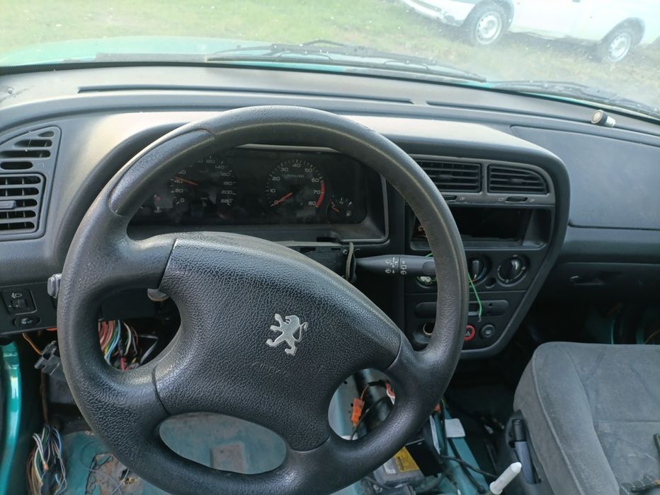 Розберу по запчастинам Пежо 306