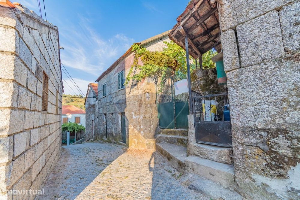 Moradia T2 para venda