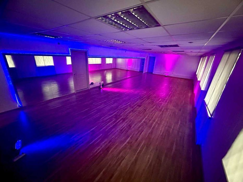 Оренда Танцювального залу 70 кв Лукянівська