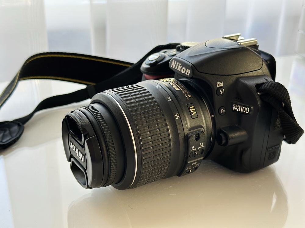 Nikon D3100+ kit 18-55 mm +nikon 50 mm 1.8 af s+ сумка