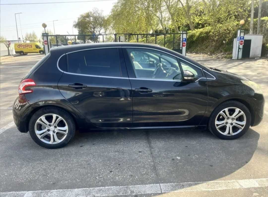 Vendo Peugeot 208