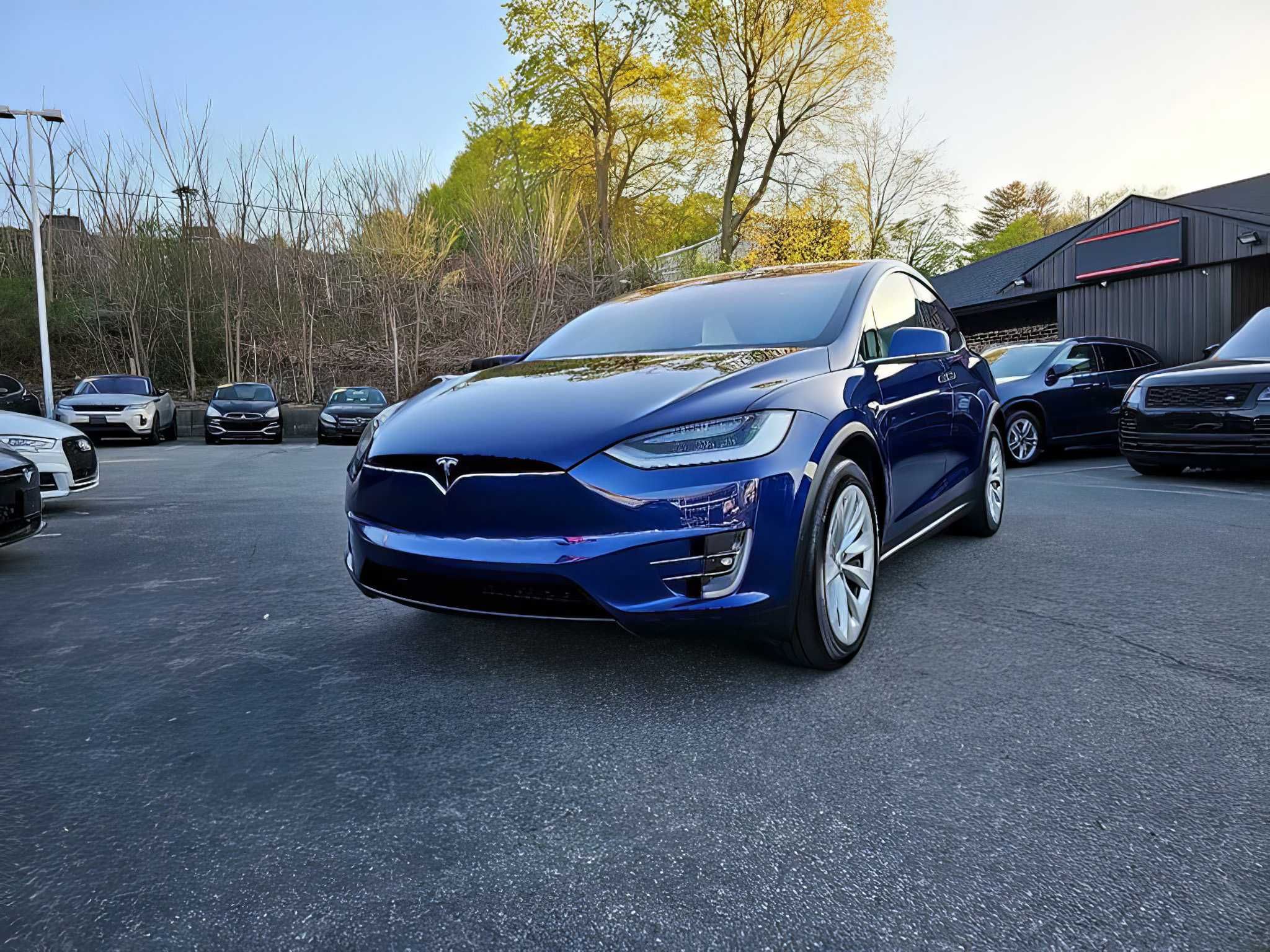 2020 Tesla Model X Long Range