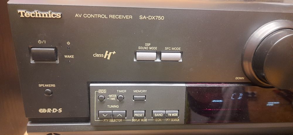 Amplituner Technics SA-DX750
