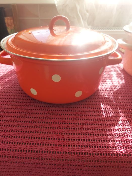 Продам 4л.кастрюлю