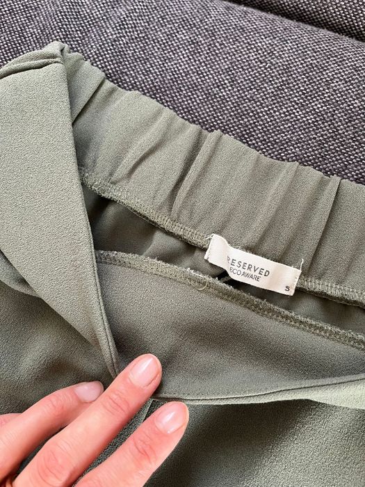Spodnie khaki bojówki reserved