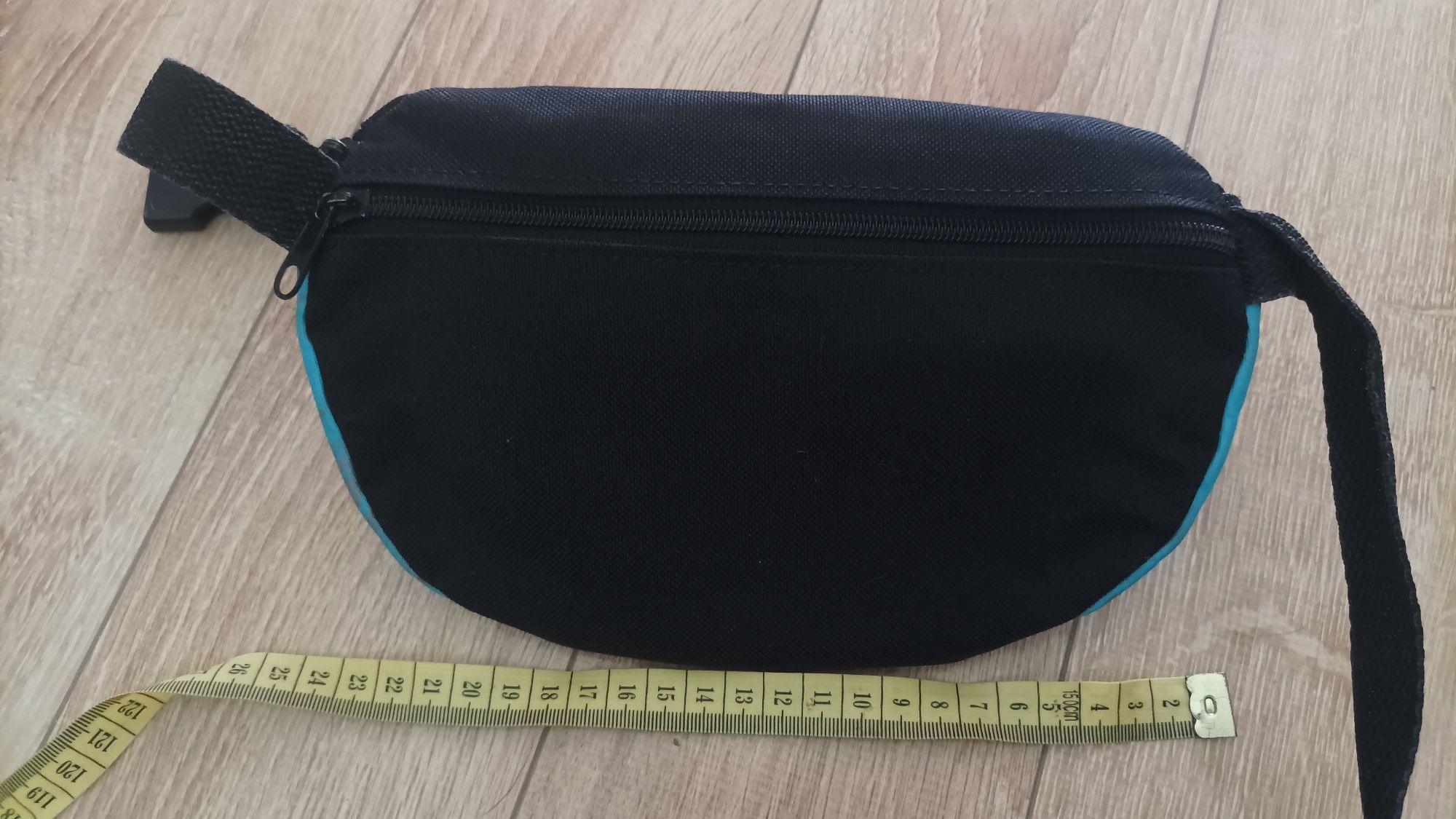 Kask różowy 50-54 cm, Nerka saszetka z pieskami