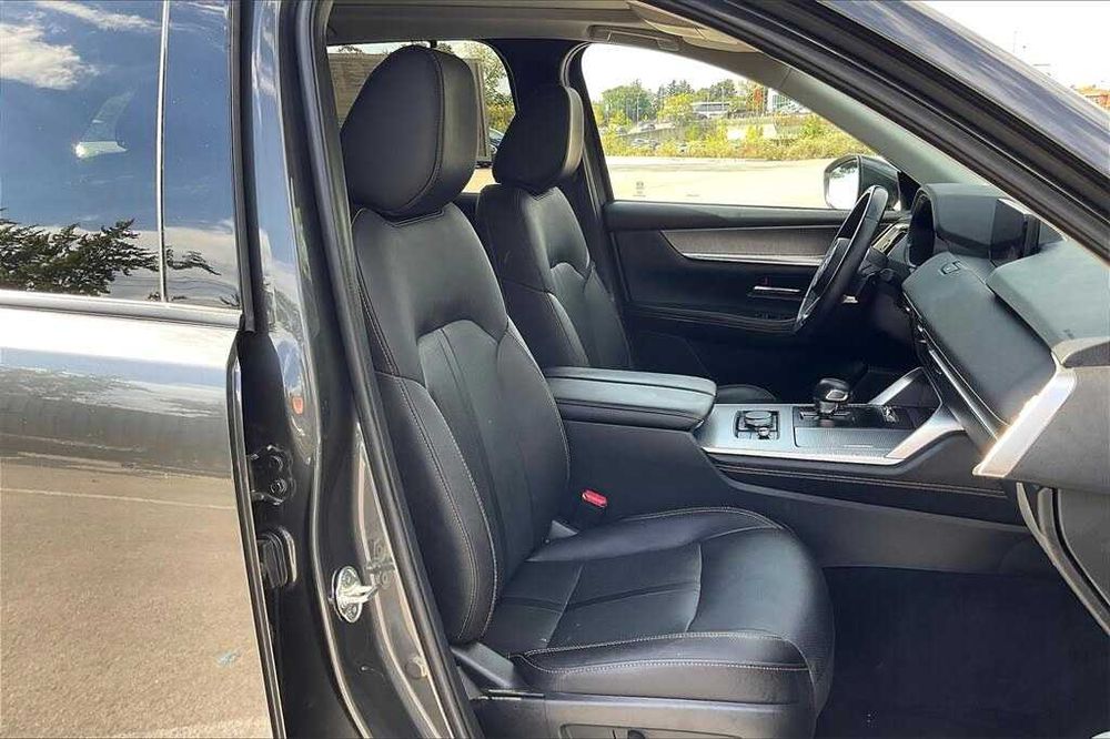 Mazda CX-90 PHEV Premium      2024