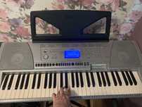 Стнтезатор Ямаха Yamaha  PSR E 450