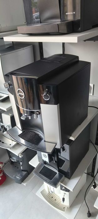 Jura D6  po serwisie Gwarancja zrobionych kaw 2 tys