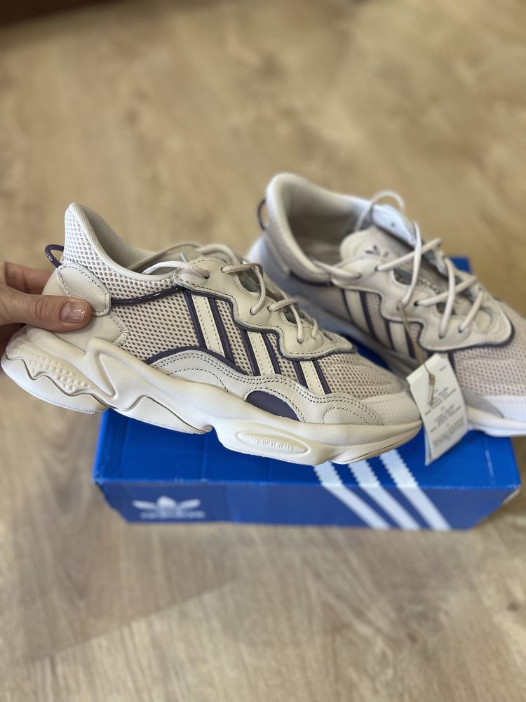 Кросівки Adidas Ozweego 41 р