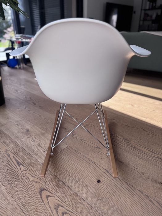 Vitra EPA RE RAR eames plastic chair krzesło płozach