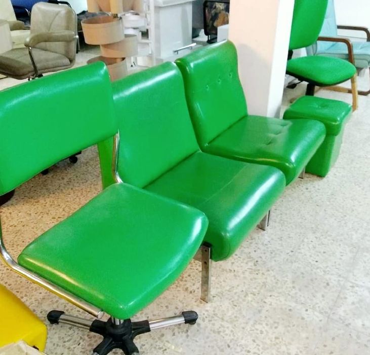 Promoções Estantes, Sofás, cadeiras, secretárias, expositores e mais