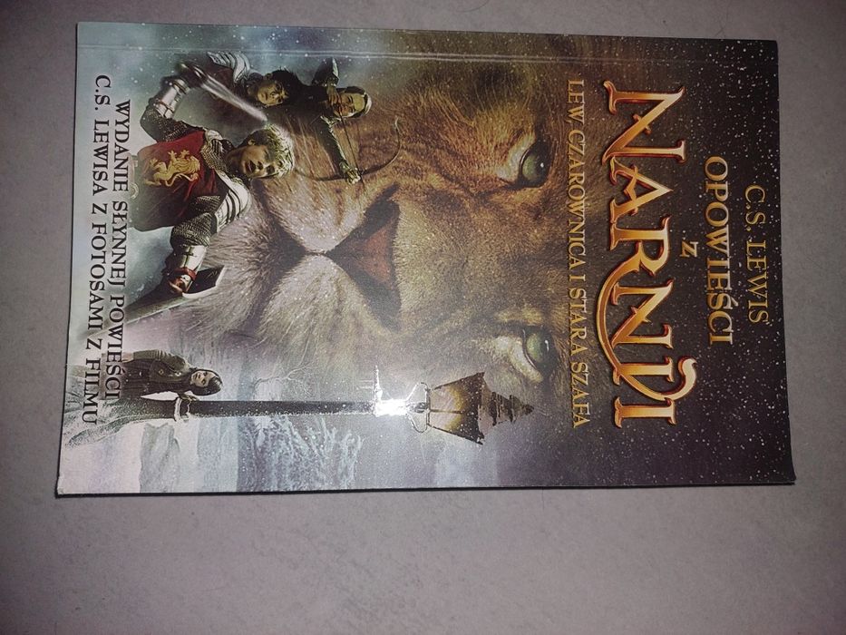 Opowieści z Narnii  C.S. Lewis - Lew, czarownica i stara szafa