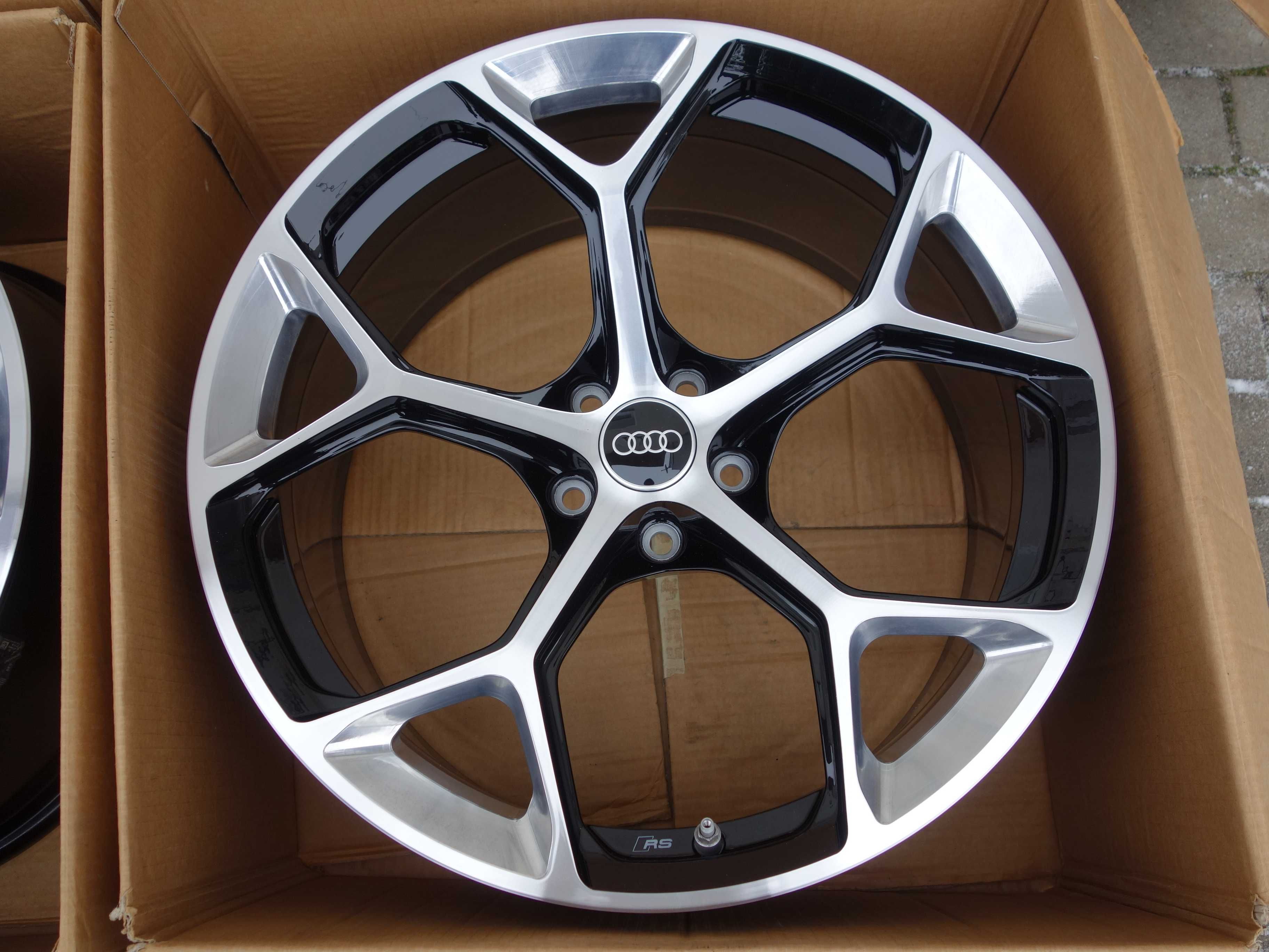 Felgi AUDI RS4 S4 A5 RS5 COMPETITION 2024 ROK !! 20'' Nowe  Tpms