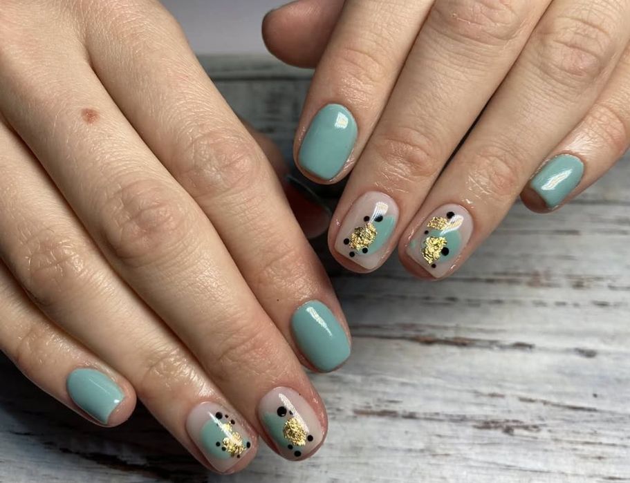 Маникюр/педикюр м.Лукьяновка