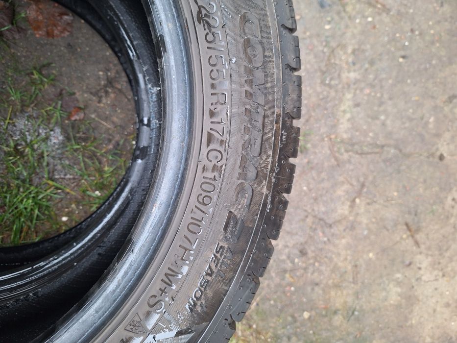 Opony wielosezonowe 225 55 R17 c Vredestein Comtrac 2