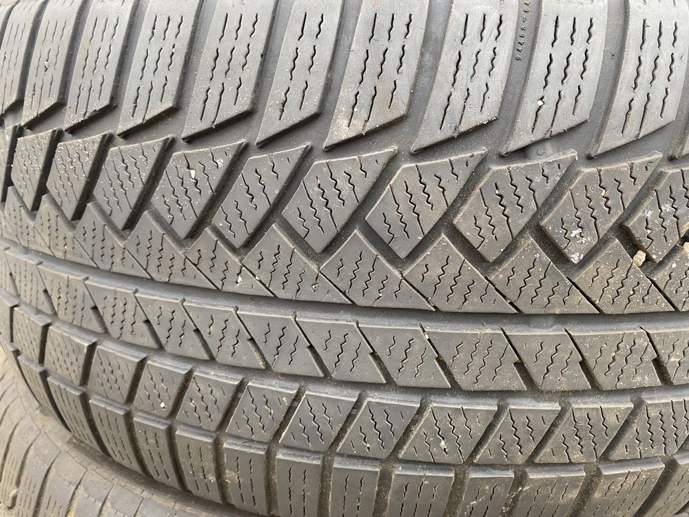 Резина(шины)зимние 275/45R20