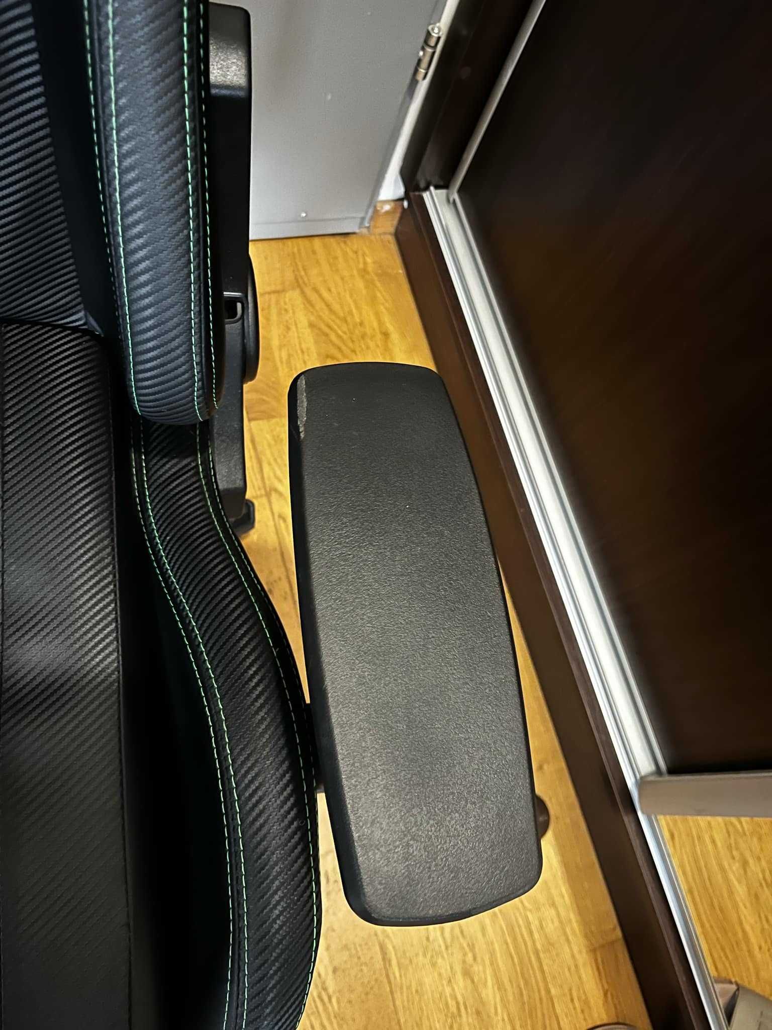 Fotel gamingowy RAZER TYPE Z BY LEGEND
