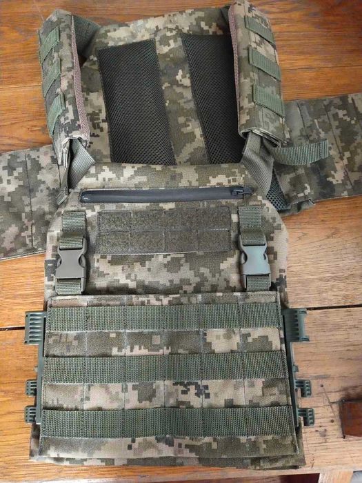 Плитоноска пиксель