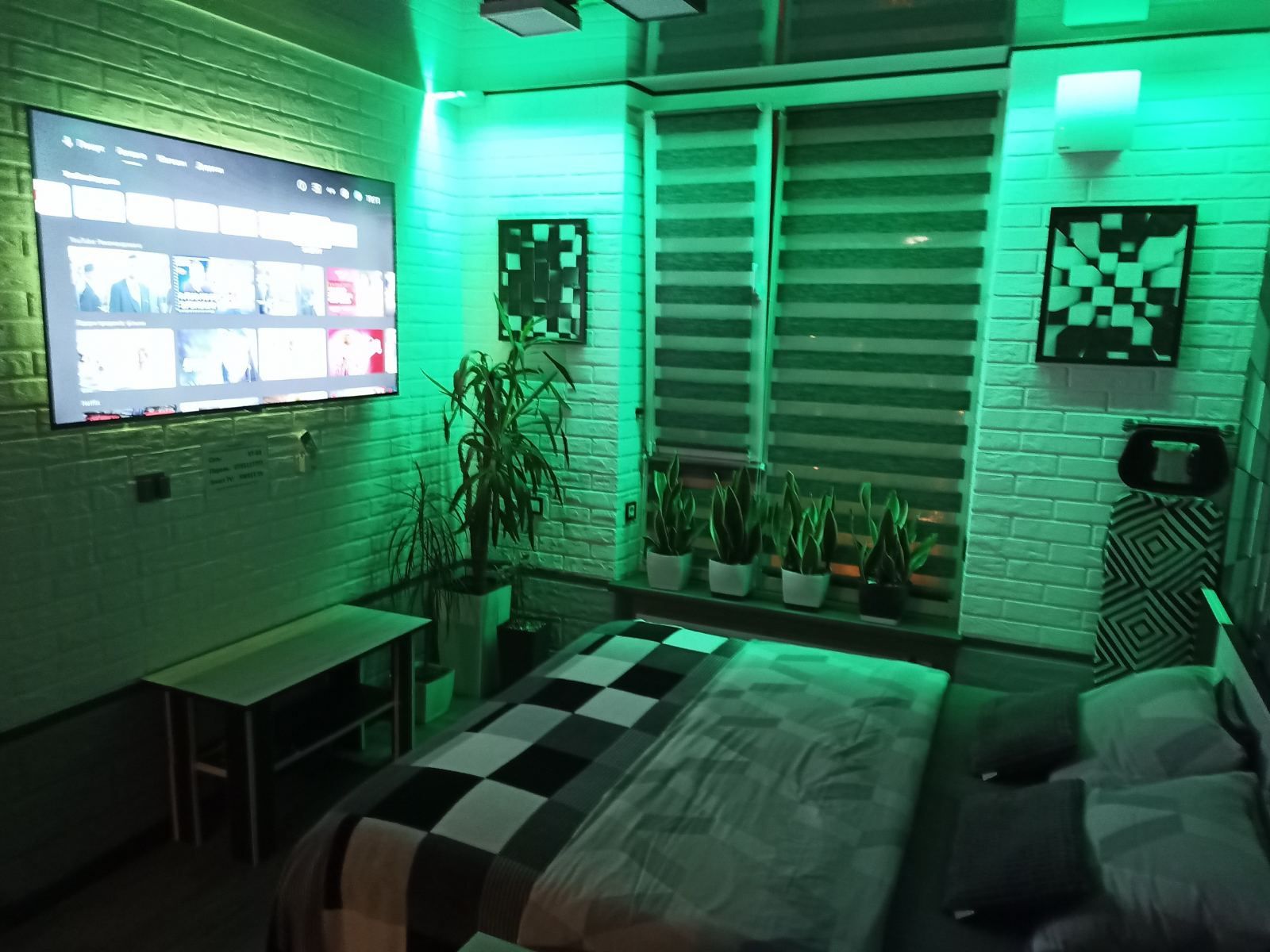 Супервидові шикарні Lux Studio апартаменти подобово в ЖК Комфорт-Таун.