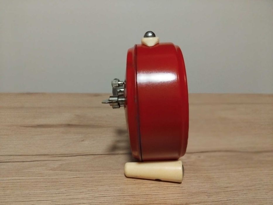 Zuch  budzik polski zegar ponad 50 letni sprawny