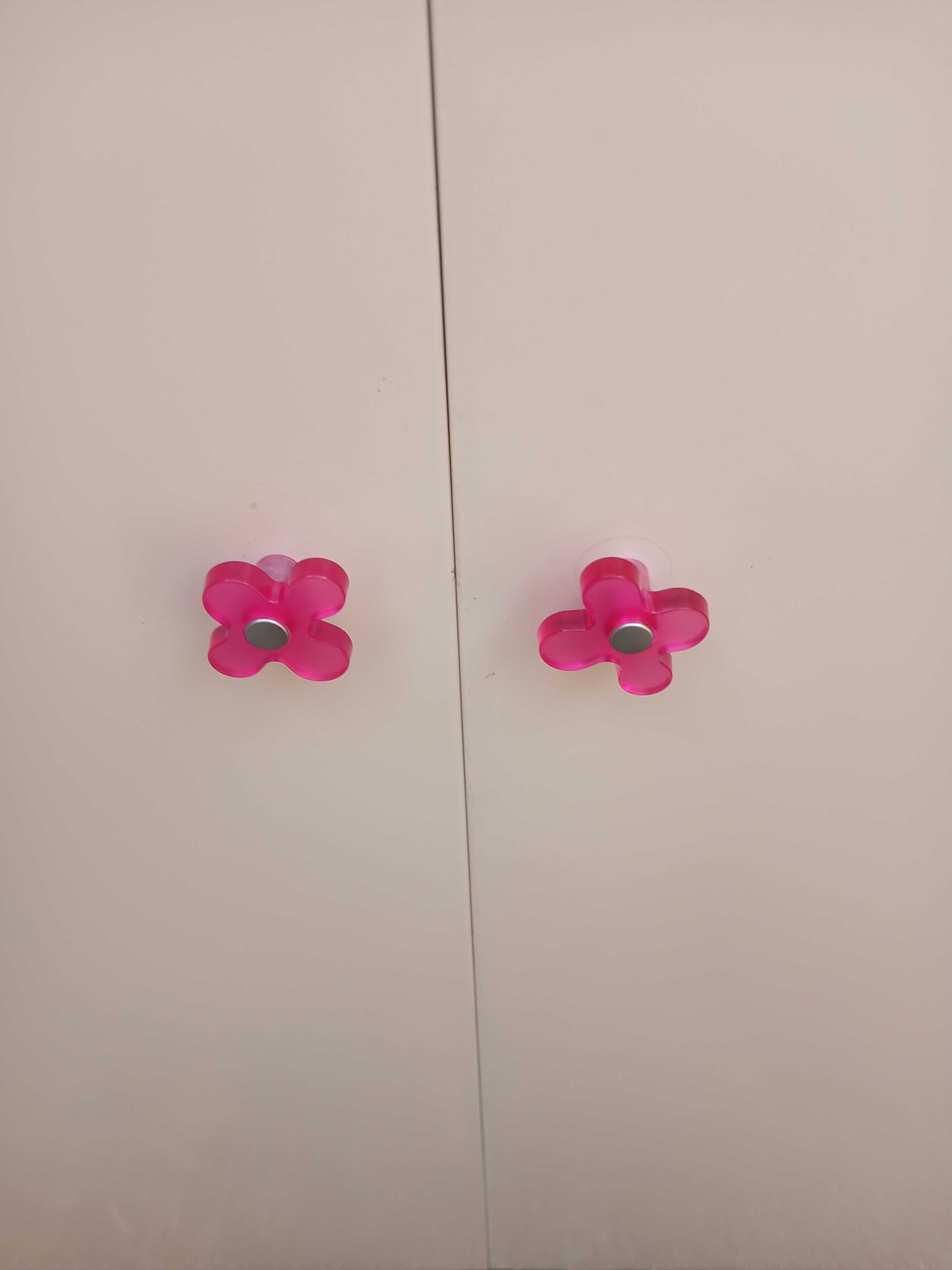 Portas de roupeiro.
