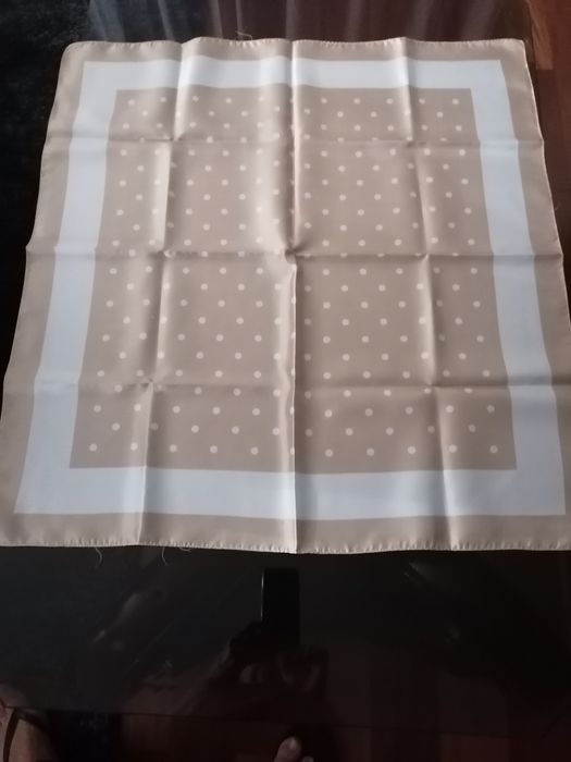 Lenços para mulher, desde