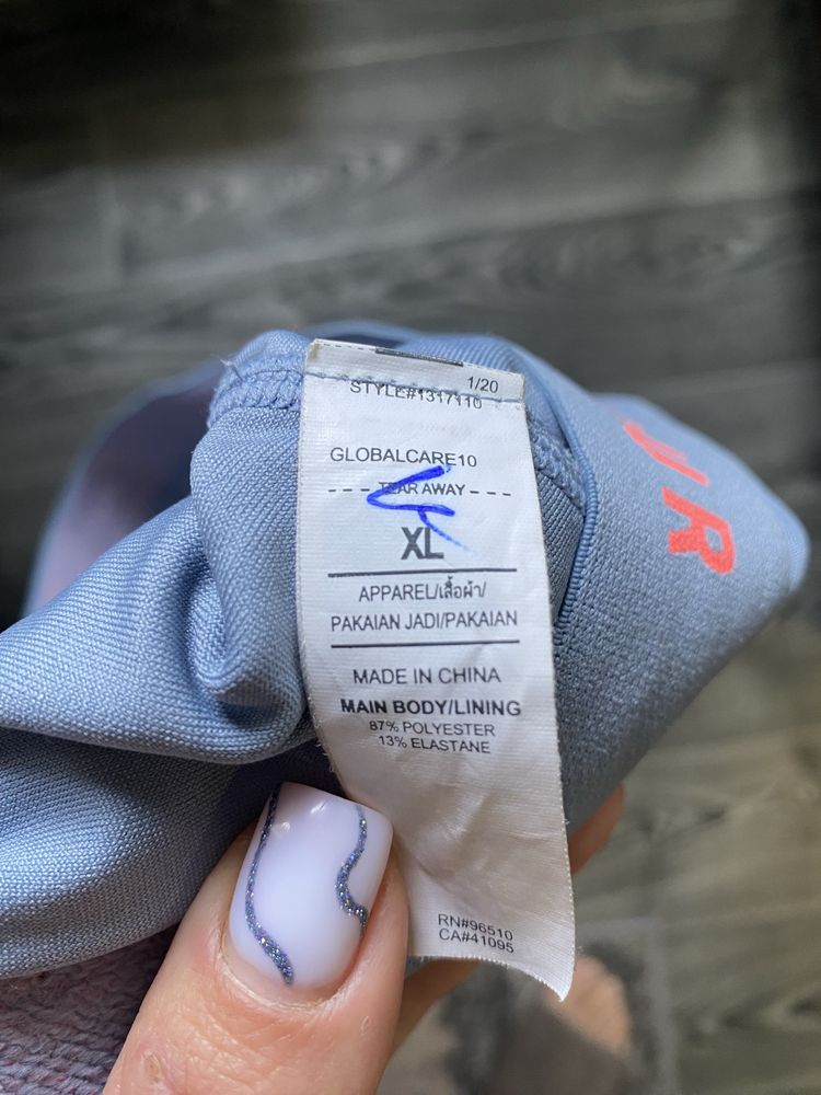Продам топ armour under!