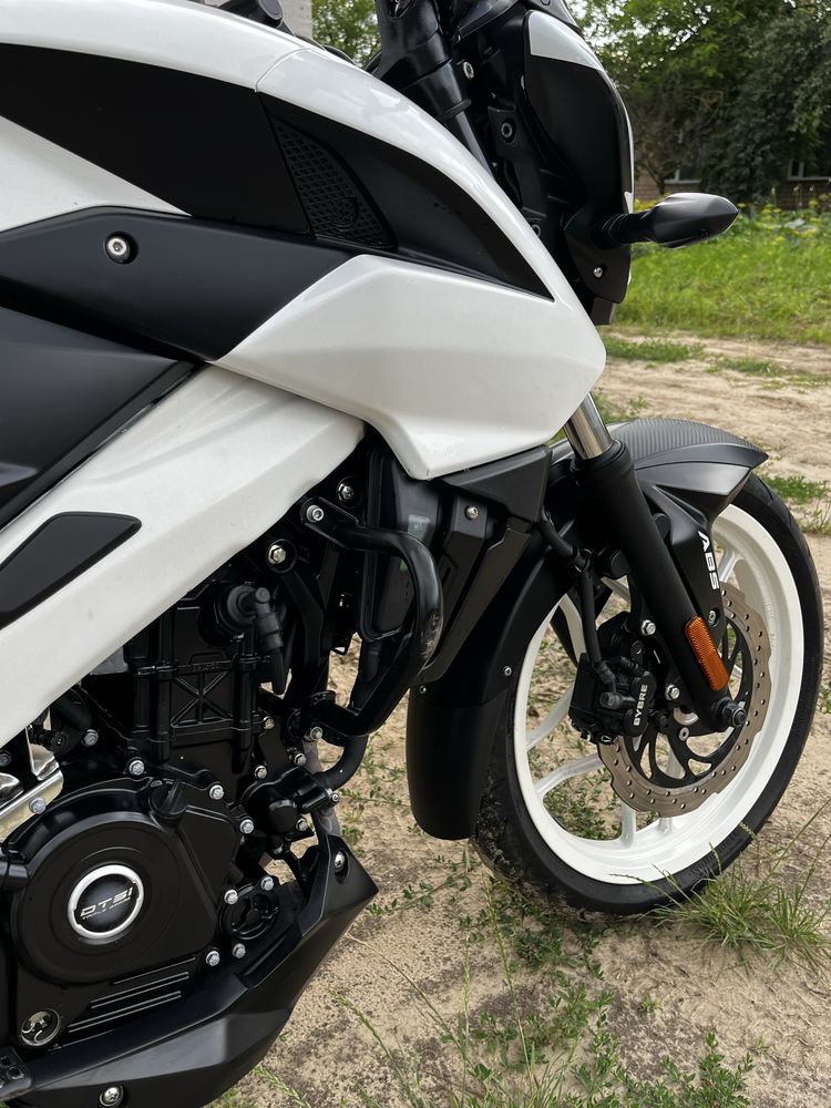 Bajaj Pulsar NS200
