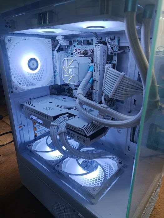 PC GAMING Branco | Ryzen 5 5600g | RTX 3070