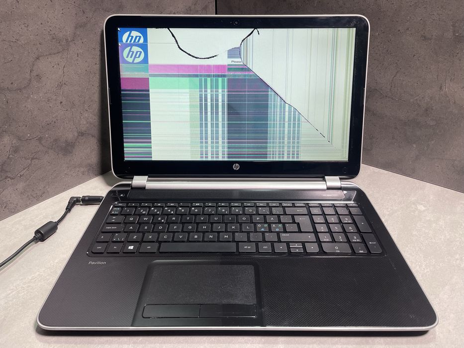 Ноутбук HP Pavilion 15-n001so на відновлення! N3084