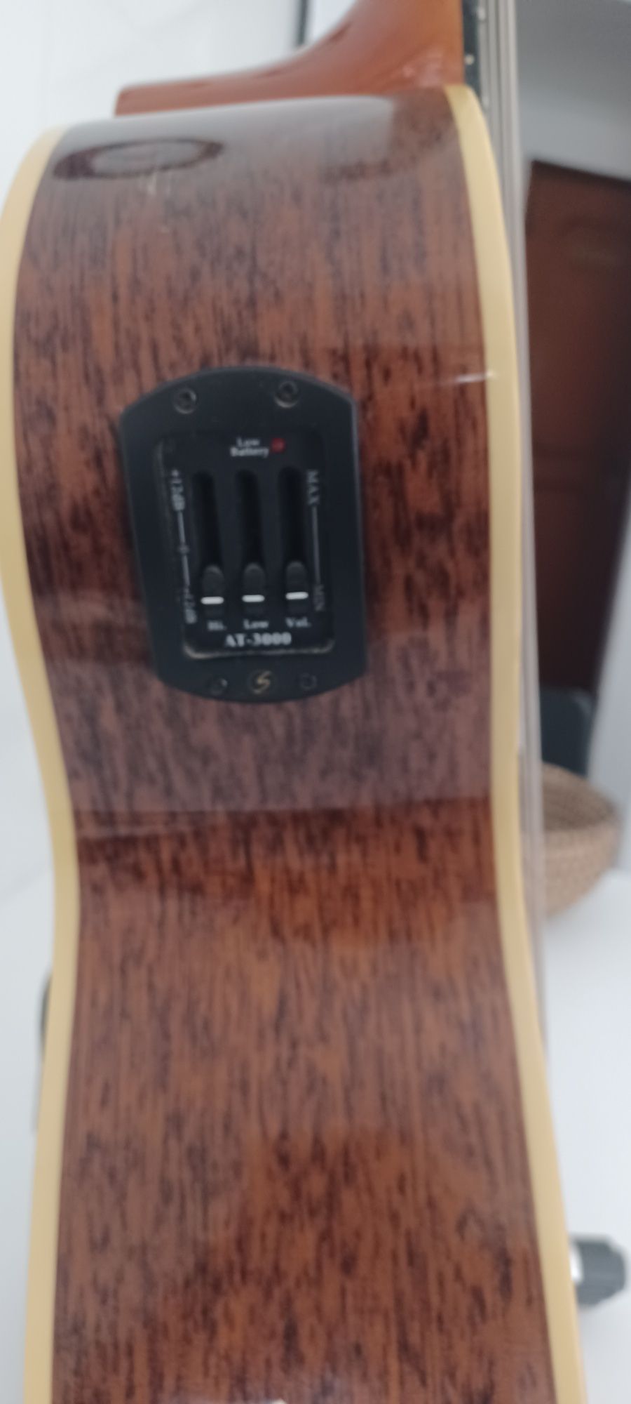 Baixo samick semi acoustic greg bennett