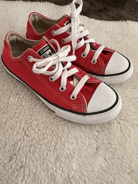 Converse r. 32 • klasyczne czerwone • bardzo dobry stan